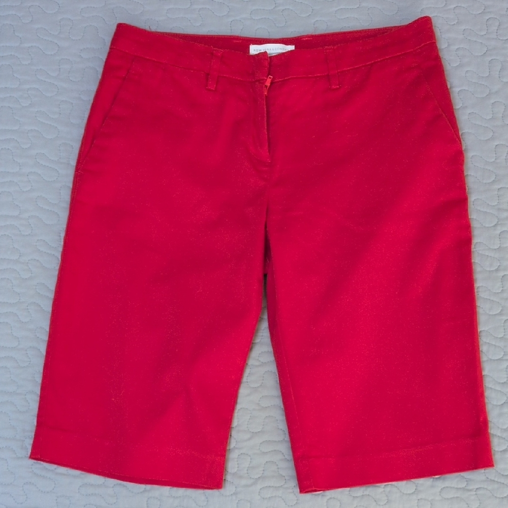 New York & Company Vibrant Red Women's Bermudas